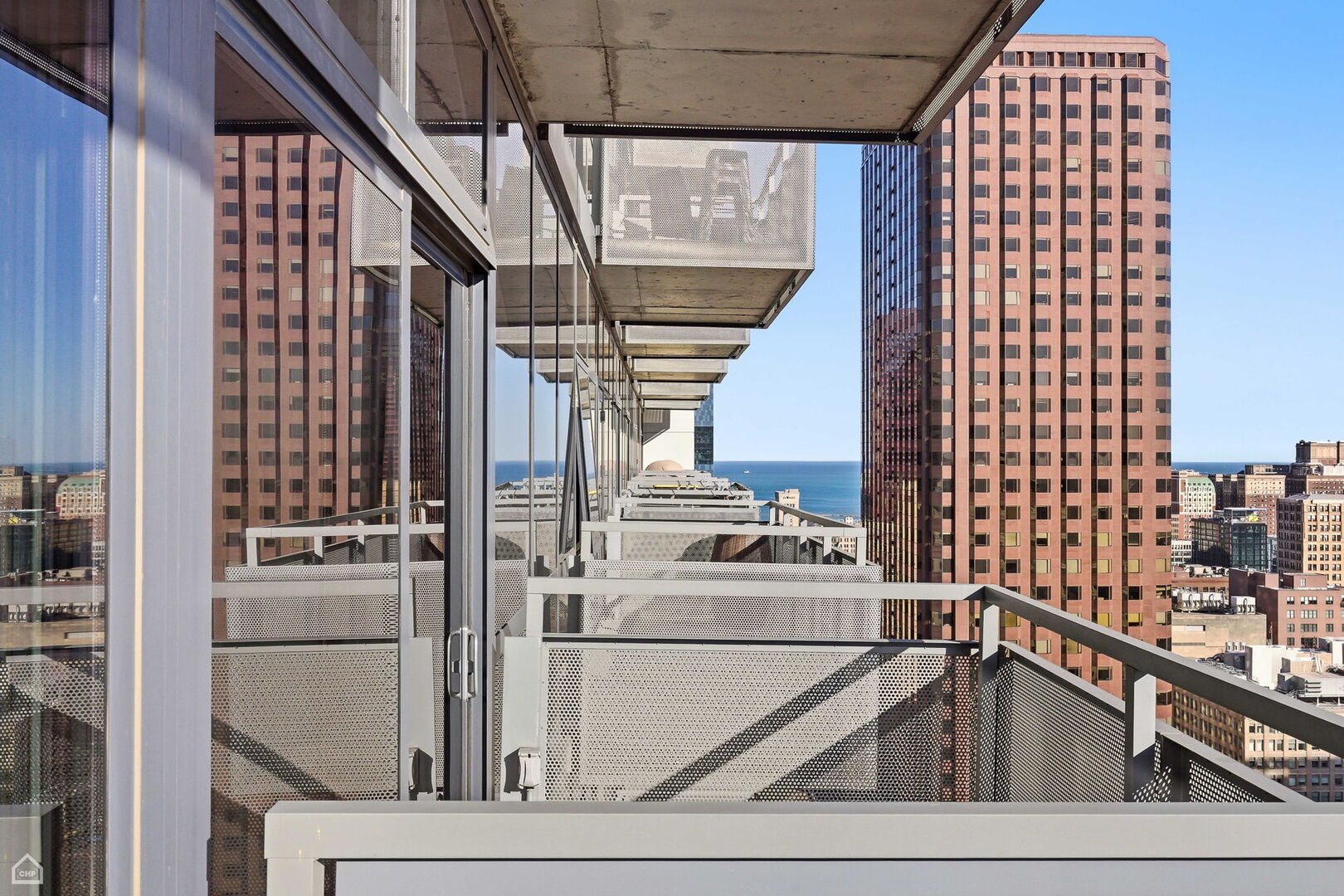 235 West Van Buren Street, Unit 3209 Chicago, IL 60607 - Photo 13 of 16