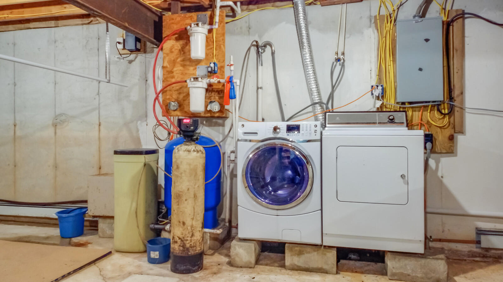 147 Young Road Augusta, ME 04330 - Photo 36 of 42 39_DJI_0631_DxO_mls