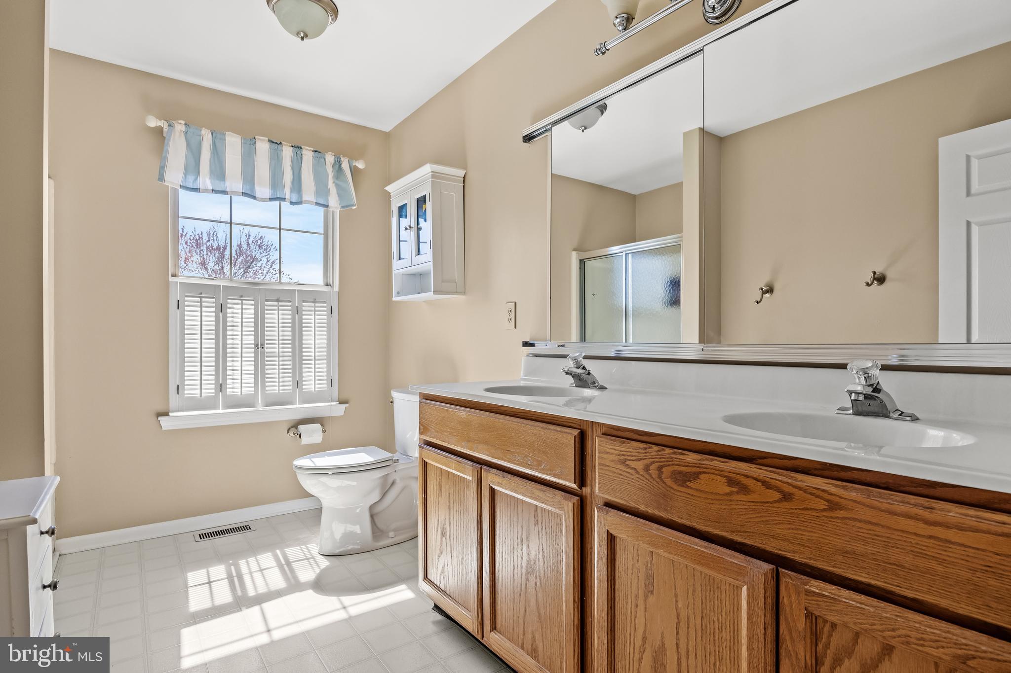 35 Teaberry Lane Delran, NJ 08075 - Photo 23 of 30