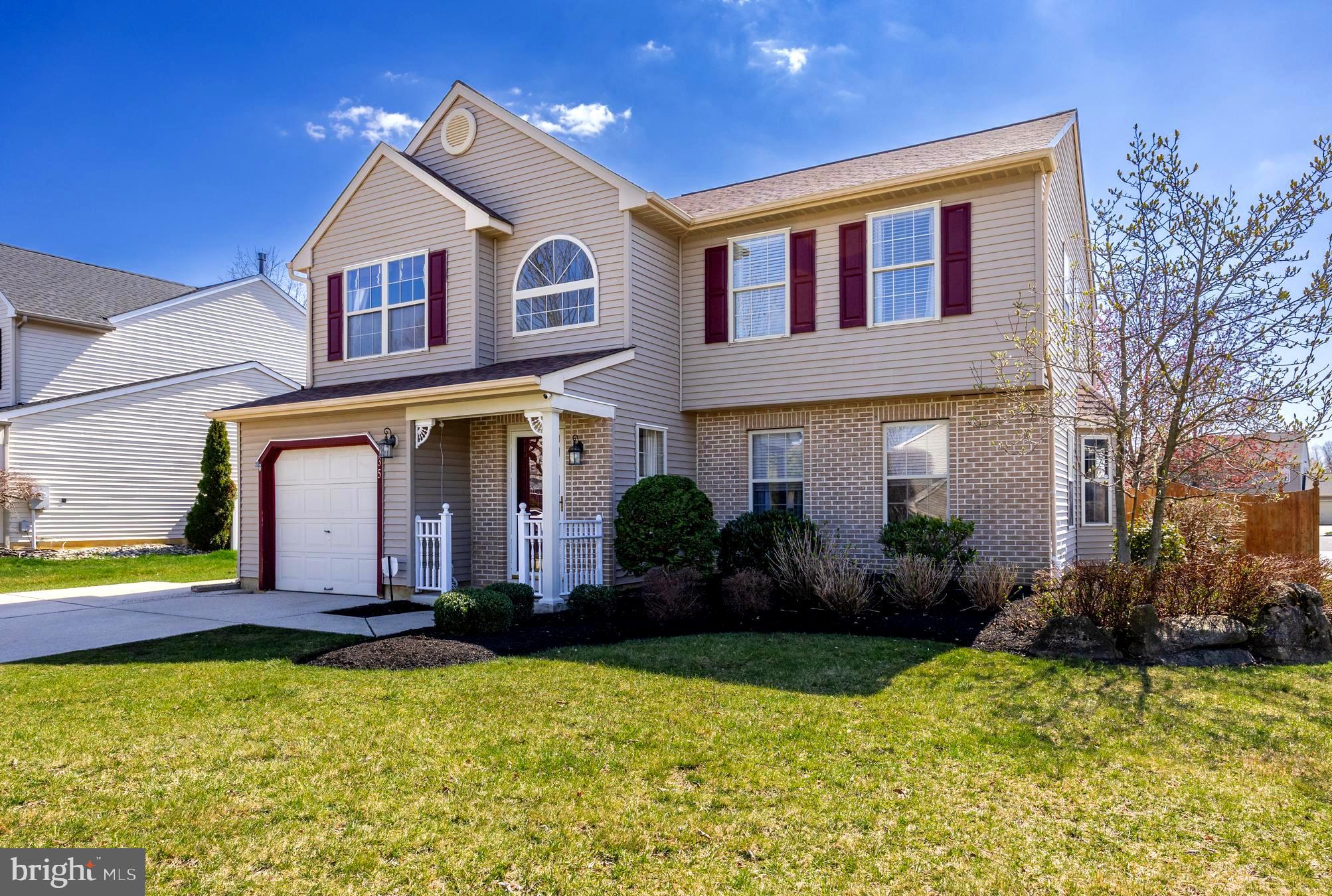 35 Teaberry Lane Delran, NJ 08075 - Photo 3 of 30