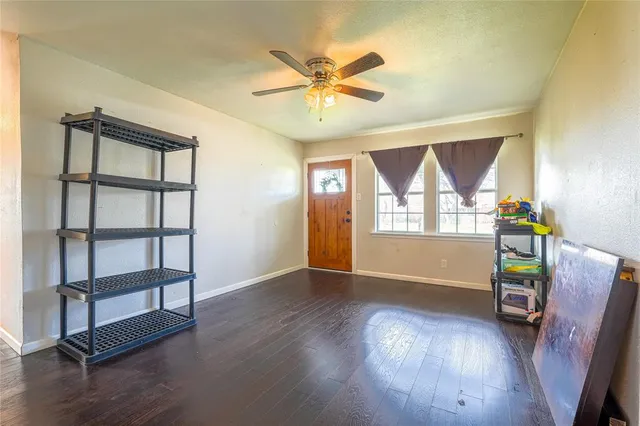 $249,900 | 200 Greenbriar Drive, Robinson, TX 76706