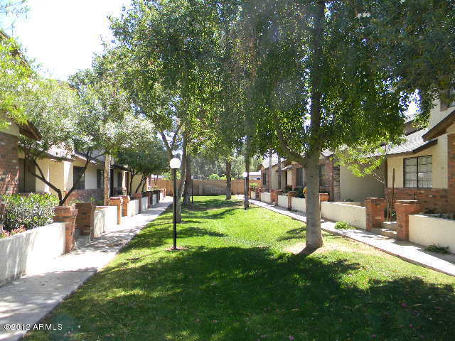 170 East Guadalupe Road, Unit 52 Gilbert, AZ 85234 - Photo 13 of 13 023-328012 Community 3