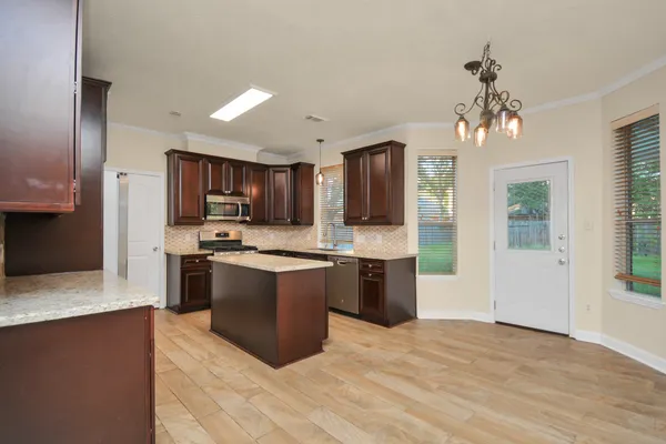 $2,800 | 20210 Black Canyon Drive, Katy, TX 77450