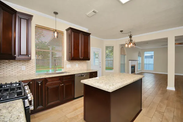 $2,800 | 20210 Black Canyon Drive, Katy, TX 77450