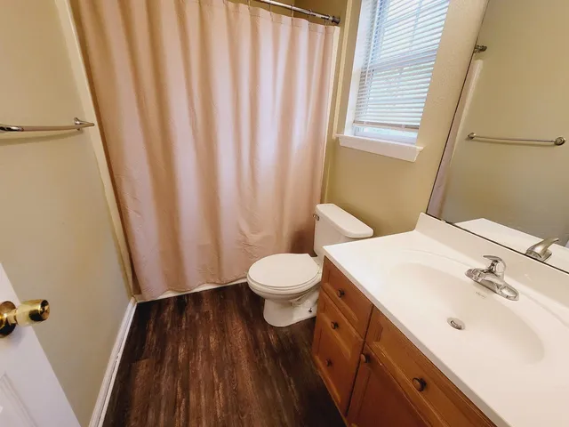 $1,700 | 1926 Fannie Drive, Unit 2, Tallahassee, FL 32303