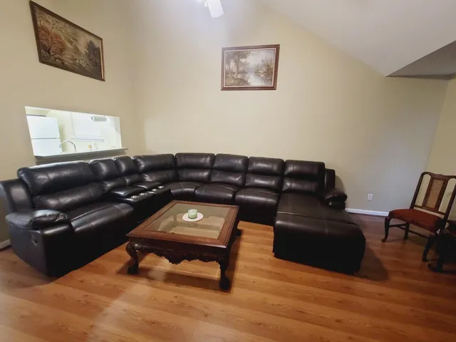 $1,700 | 1926 Fannie Drive, Unit 2, Tallahassee, FL 32303