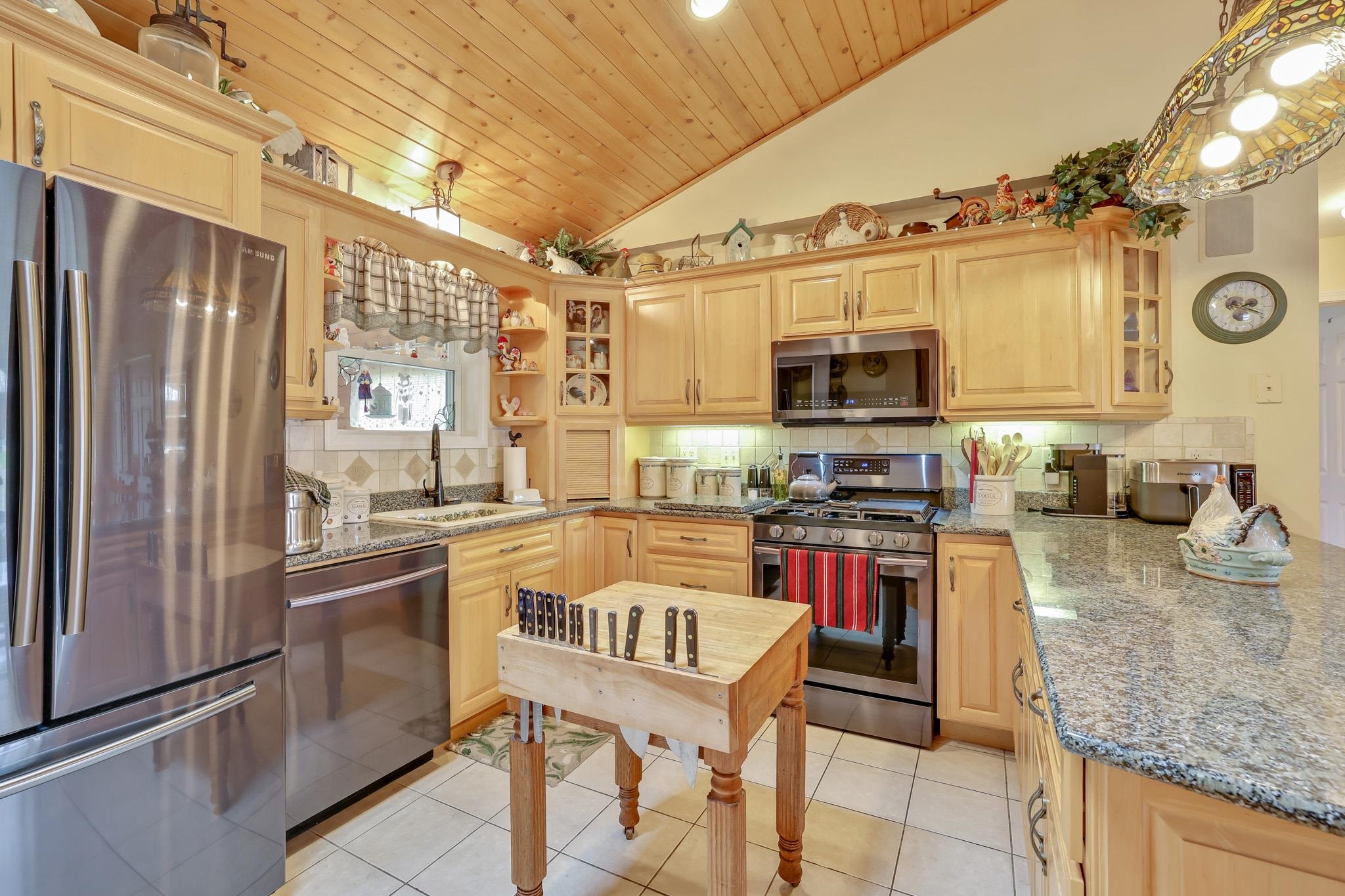 348 Maple Ridge Coventry, VT 05855 - Photo 10 of 45