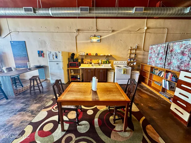 $130,000 | 309 Issaquena Avenue, Clarksdale, MS 38614