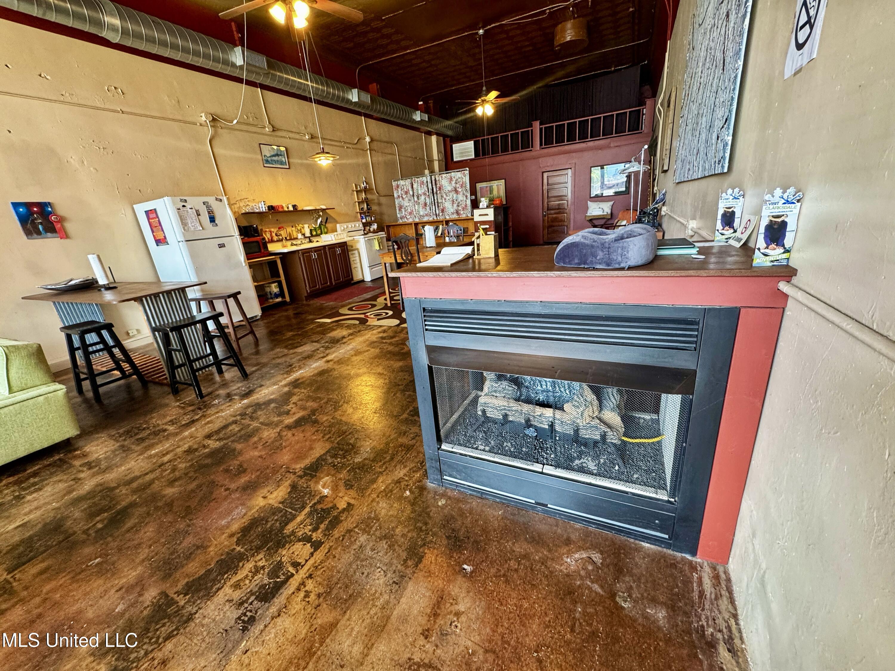 309 Issaquena Avenue Clarksdale, MS 38614 - Photo 7 of 15 IMG_8649