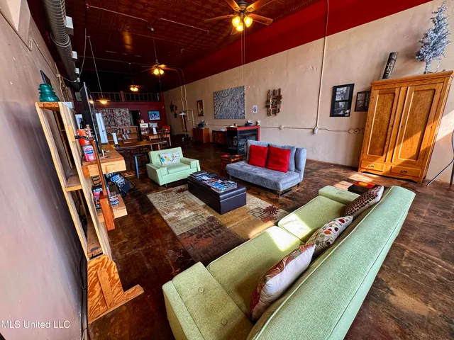 $130,000 | 309 Issaquena Avenue, Clarksdale, MS 38614