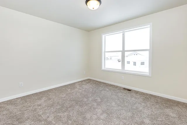 $3,350 | 5476 Lori Lane West, West Fargo, ND 58078