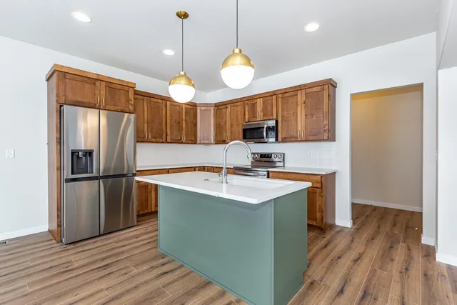 $3,350 | 5476 Lori Lane West, West Fargo, ND 58078