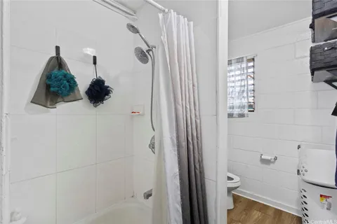 $2,300,000 | 404 Magellan Avenue, Honolulu, HI 96813