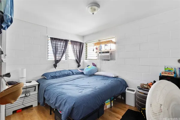$2,300,000 | 404 Magellan Avenue, Honolulu, HI 96813