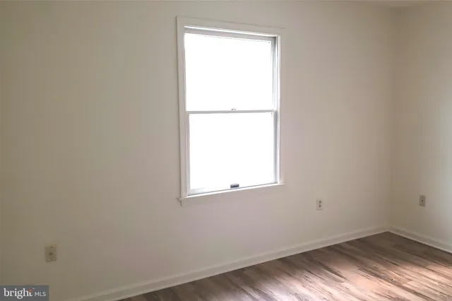 $1,300 | 119 South 3rd Street, Unit 1, Oxford, PA 19363