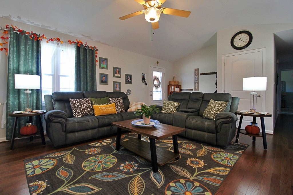 804 Skyline Road Appomattox, VA 24522 - Photo 6 of 32 Gallery Image 6