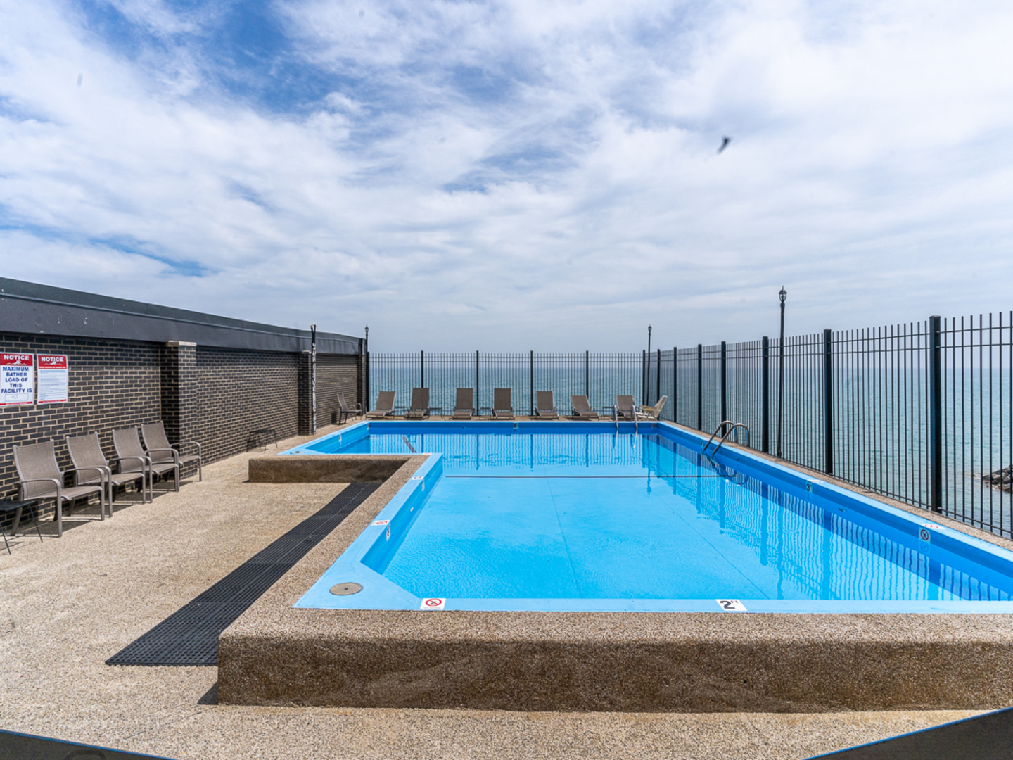 6147 North Sheridan Road, Unit 30B Chicago, IL 60660 - Photo 21 of 22