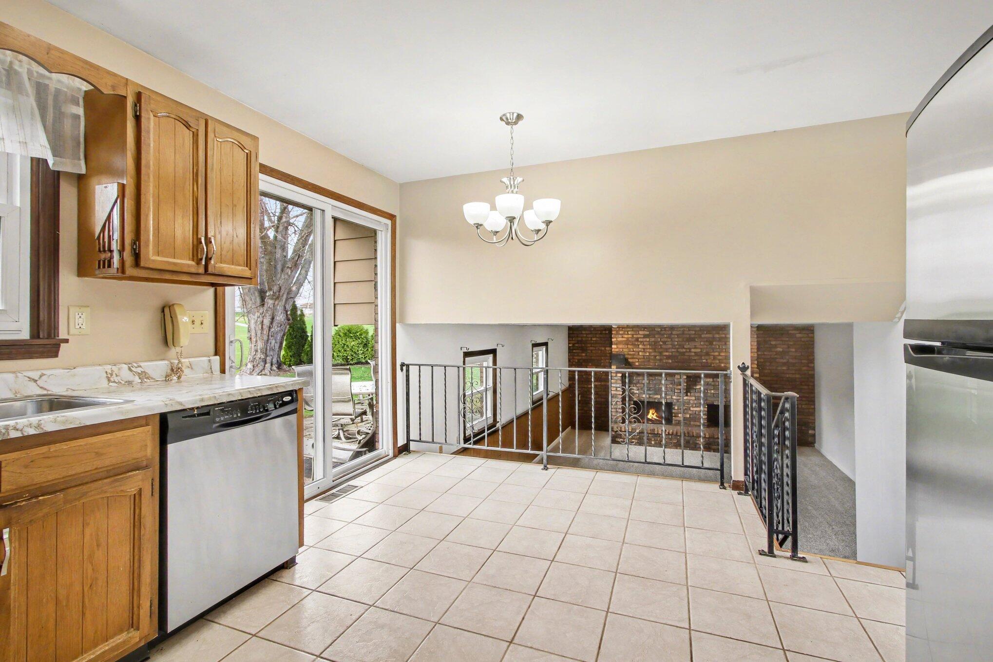 1379 Leeward Road Crown Point, IN 46307 - Photo 12 of 36 2038x1359