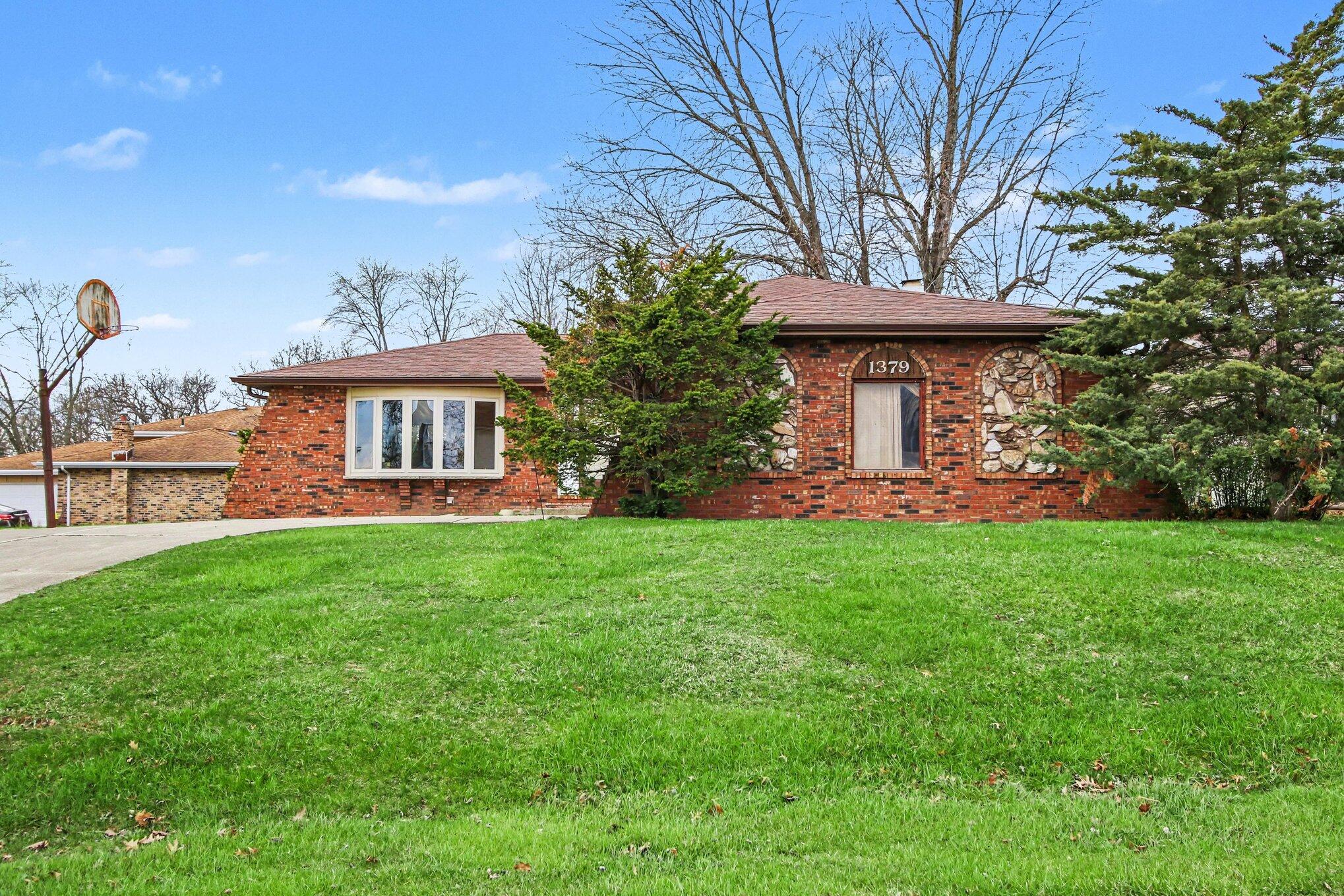 1379 Leeward Road Crown Point, IN 46307 - Photo 30 of 36 2038x1359