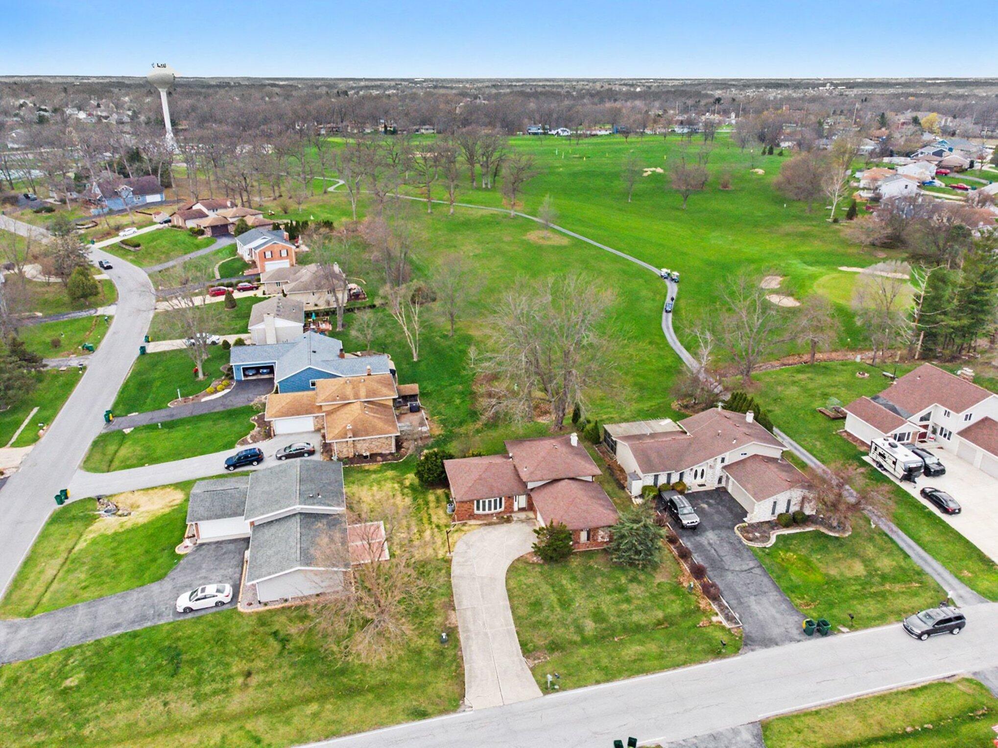 1379 Leeward Road Crown Point, IN 46307 - Photo 3 of 36 2038x1529