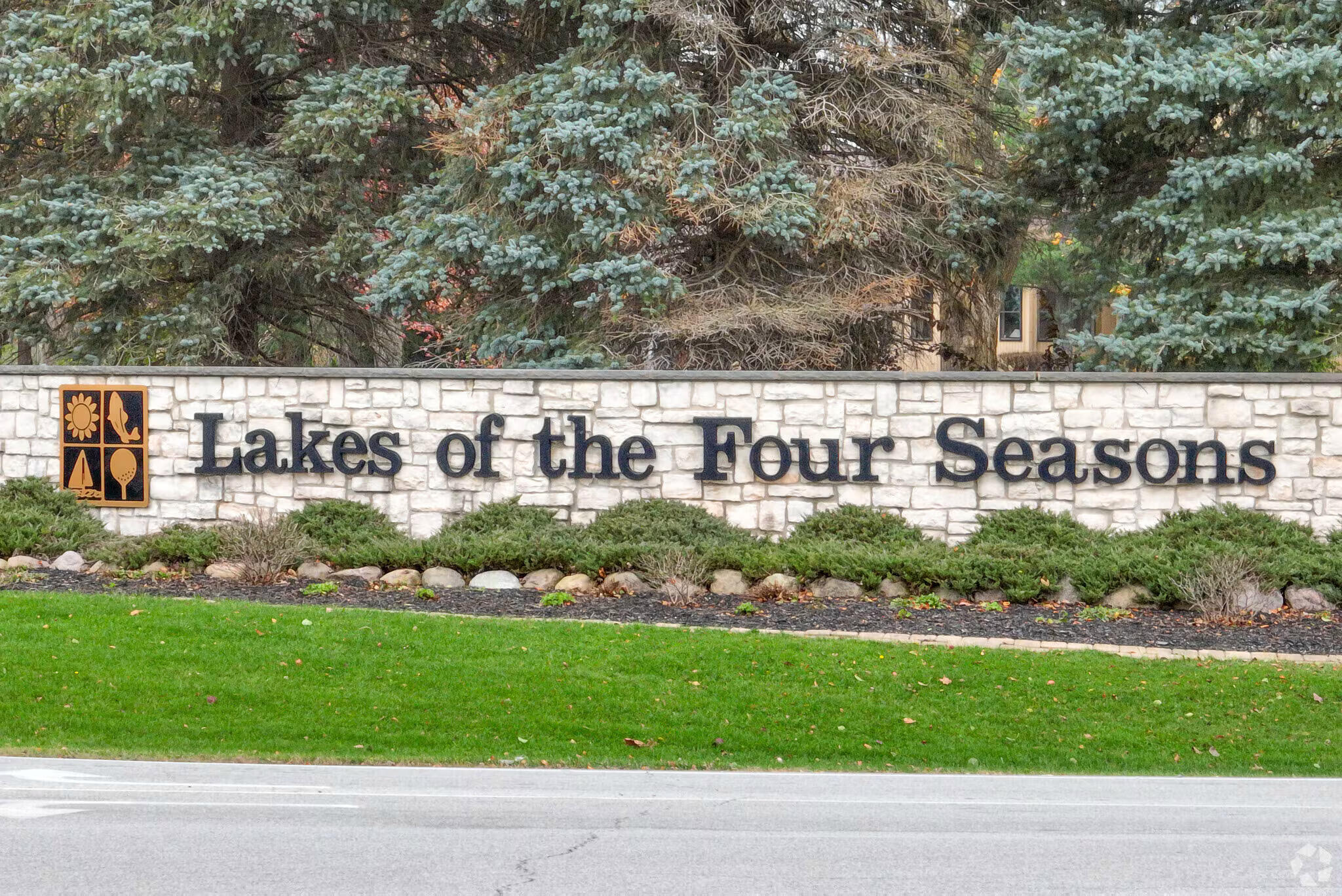 1379 Leeward Road Crown Point, IN 46307 - Photo 31 of 36 2048x1368