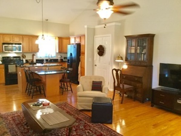 204 Russell Road, Unit K Westfield, MA 01085 - Photo 13 of 29 Gallery Image 13