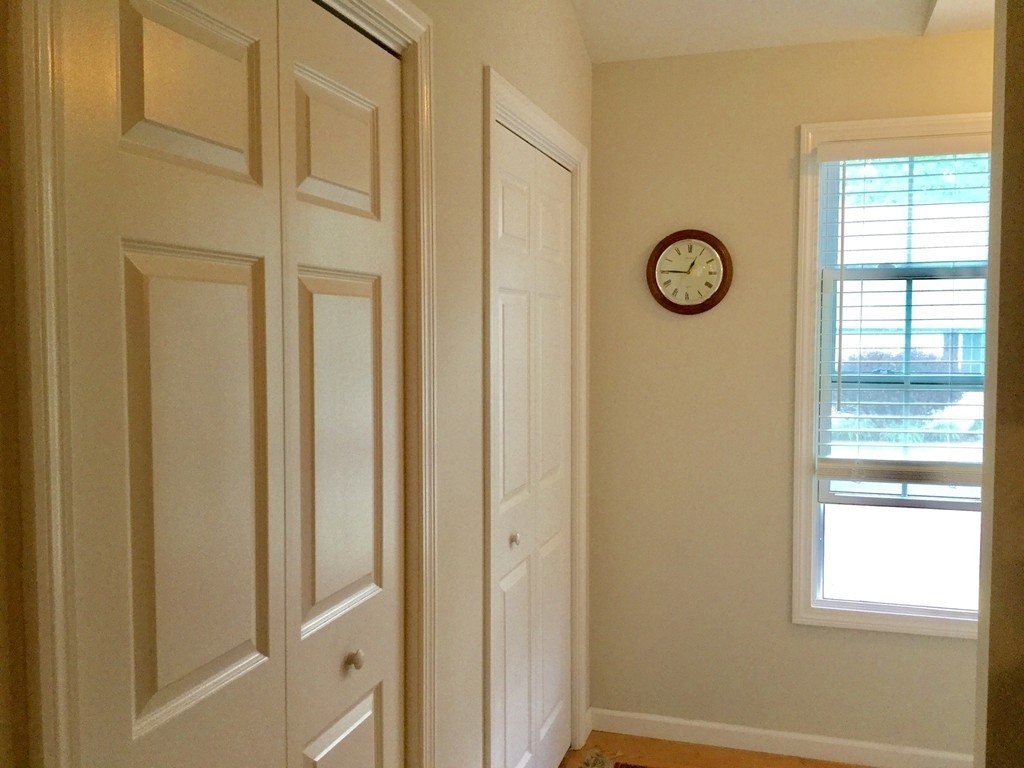 204 Russell Road, Unit K Westfield, MA 01085 - Photo 3 of 29 Gallery Image 3