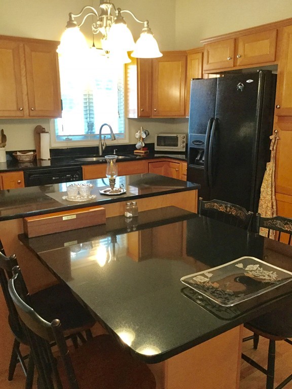 204 Russell Road, Unit K Westfield, MA 01085 - Photo 6 of 29 Gallery Image 6