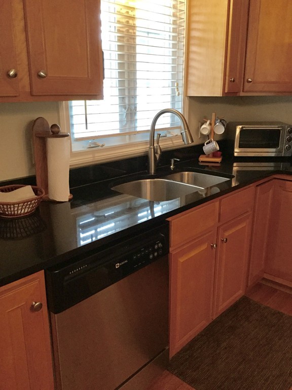 204 Russell Road, Unit K Westfield, MA 01085 - Photo 7 of 29 Gallery Image 7