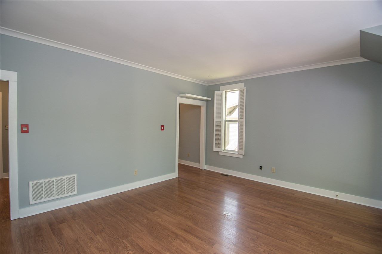 6010 Sentinel Drive Raleigh, NC 27609 - Photo 11 of 30 Living Room