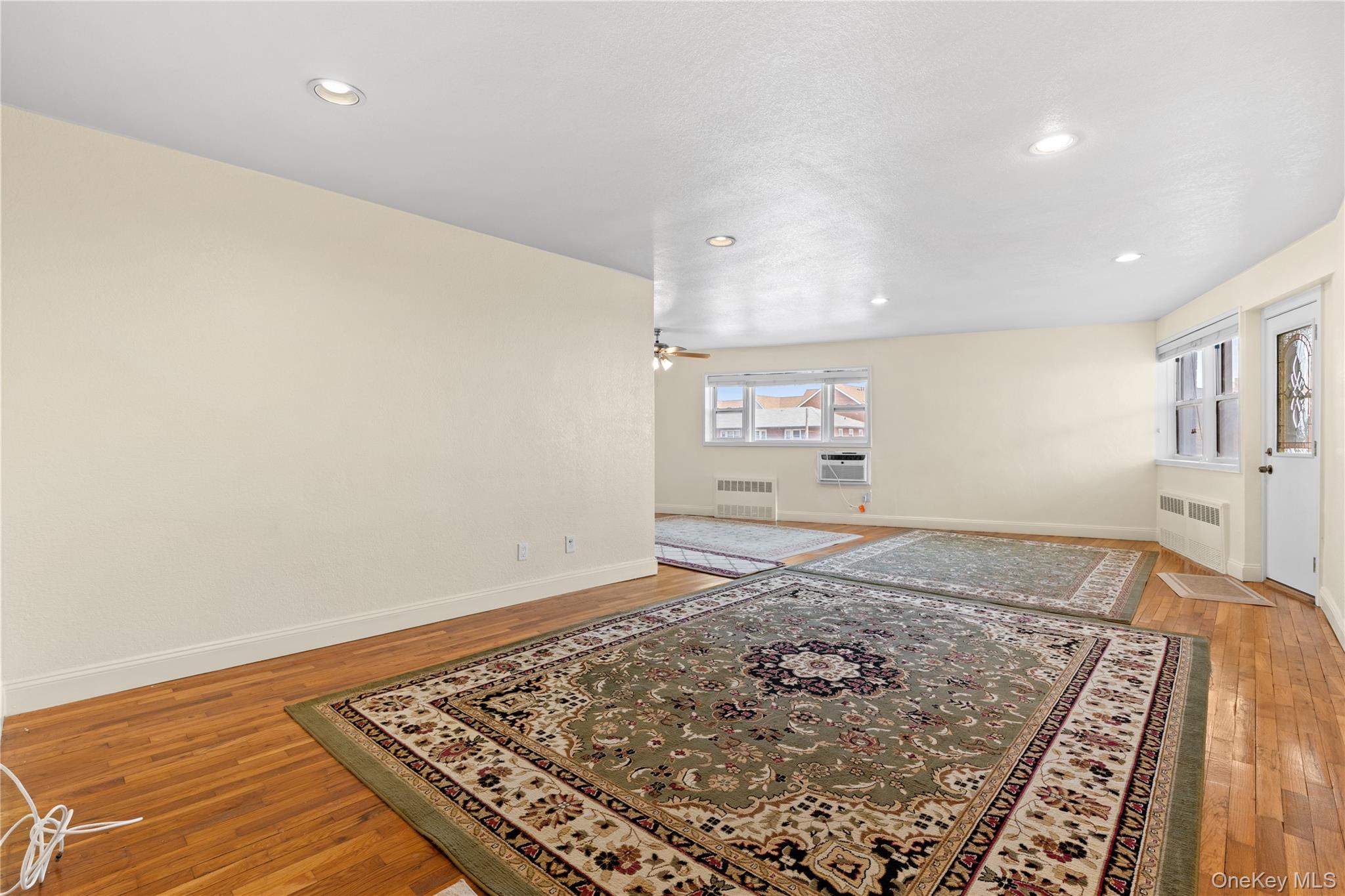 750 Shore Road, Unit 2G Long Beach, NY 11561 - Photo 10 of 46