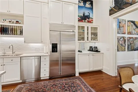 $1,200,000 | 225 Girod Street, Unit 202, New Orleans, LA 70130