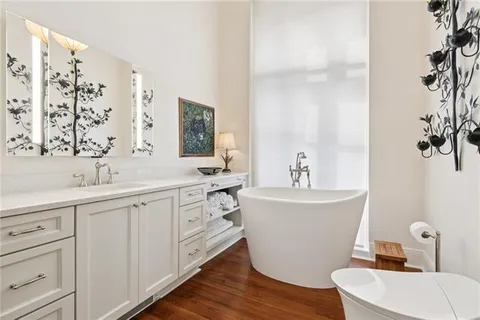$1,200,000 | 225 Girod Street, Unit 202, New Orleans, LA 70130