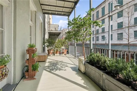 $1,200,000 | 225 Girod Street, Unit 202, New Orleans, LA 70130