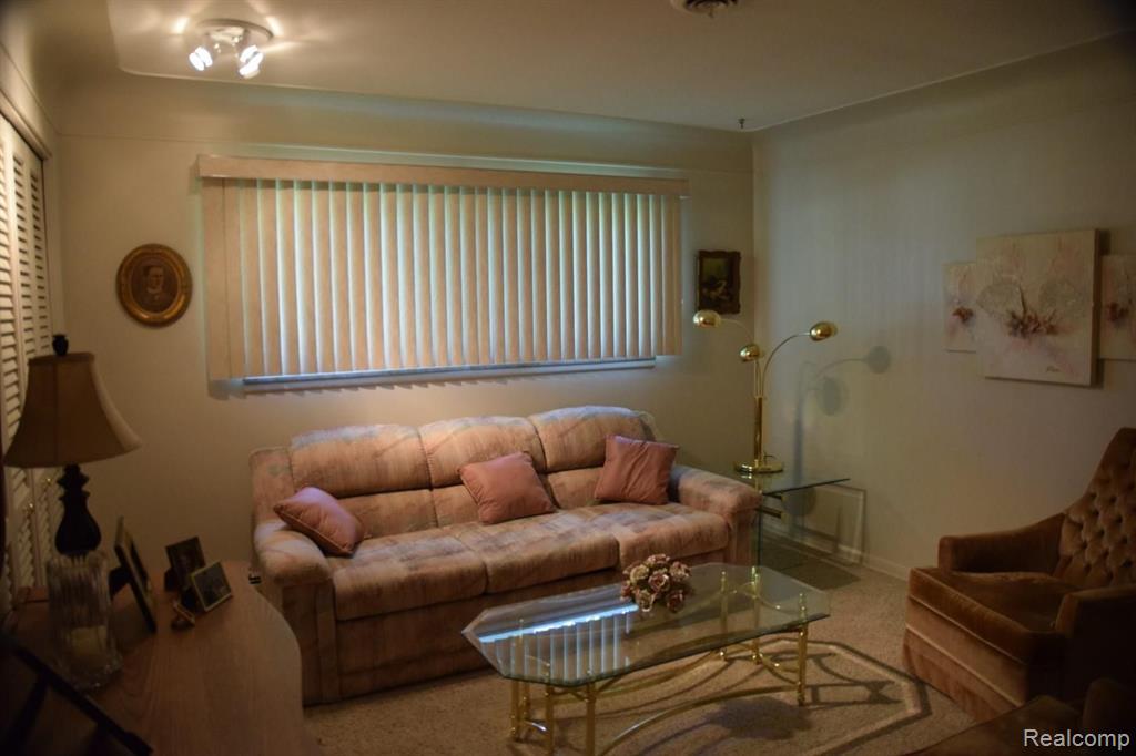 739 Wilwood Road Rochester Hills, MI 48309 - Photo 40 of 99