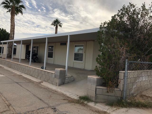 3589 West Wells Road, Unit 75 Blythe, CA 92225 - Photo 2 of 21 IMG_1601
