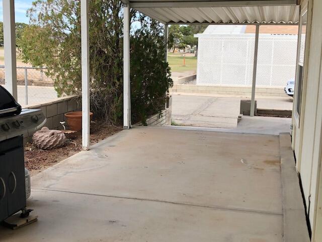 3589 West Wells Road, Unit 75 Blythe, CA 92225 - Photo 4 of 21 IMG_1600