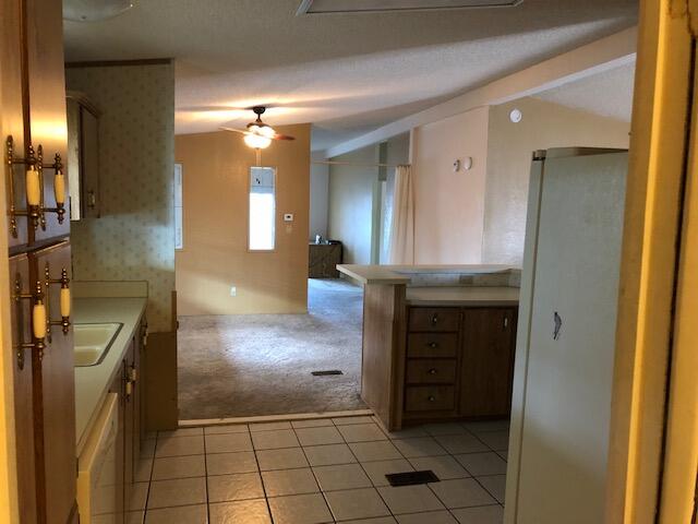 3589 West Wells Road, Unit 75 Blythe, CA 92225 - Photo 9 of 21 IMG_1581
