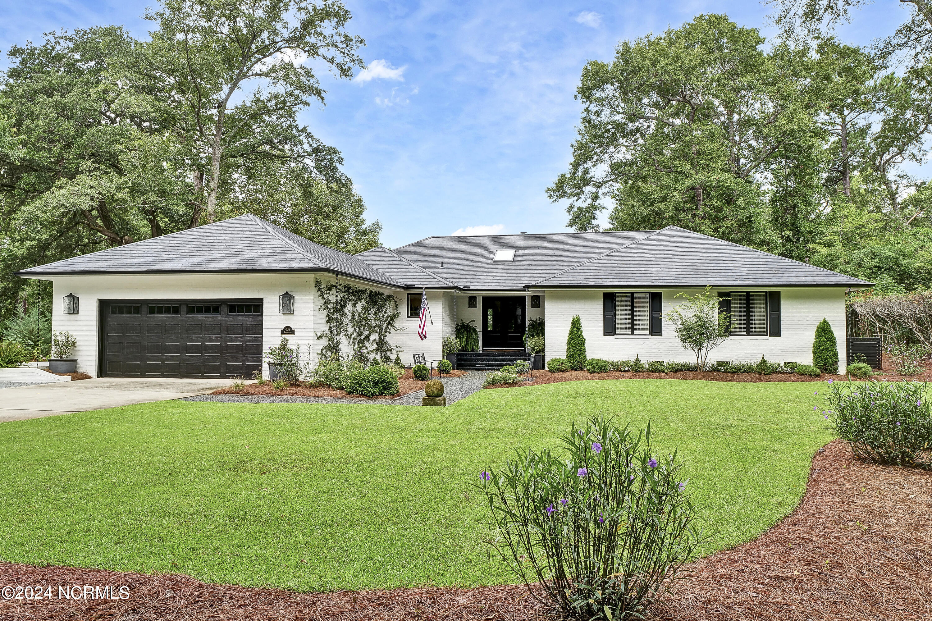 406 Ravenswood Road Hampstead, NC 28443 - Photo 4 of 80 004_p6766985_811