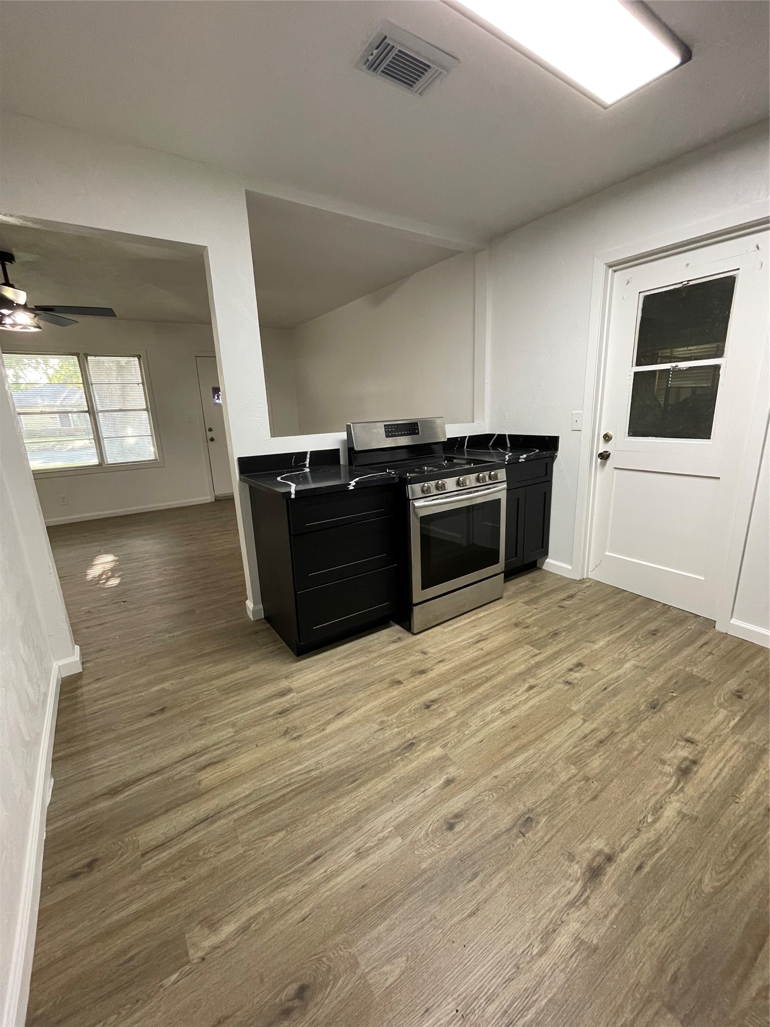 1119 Tobola Street Rosenberg, TX 77471 - Photo 3 of 10