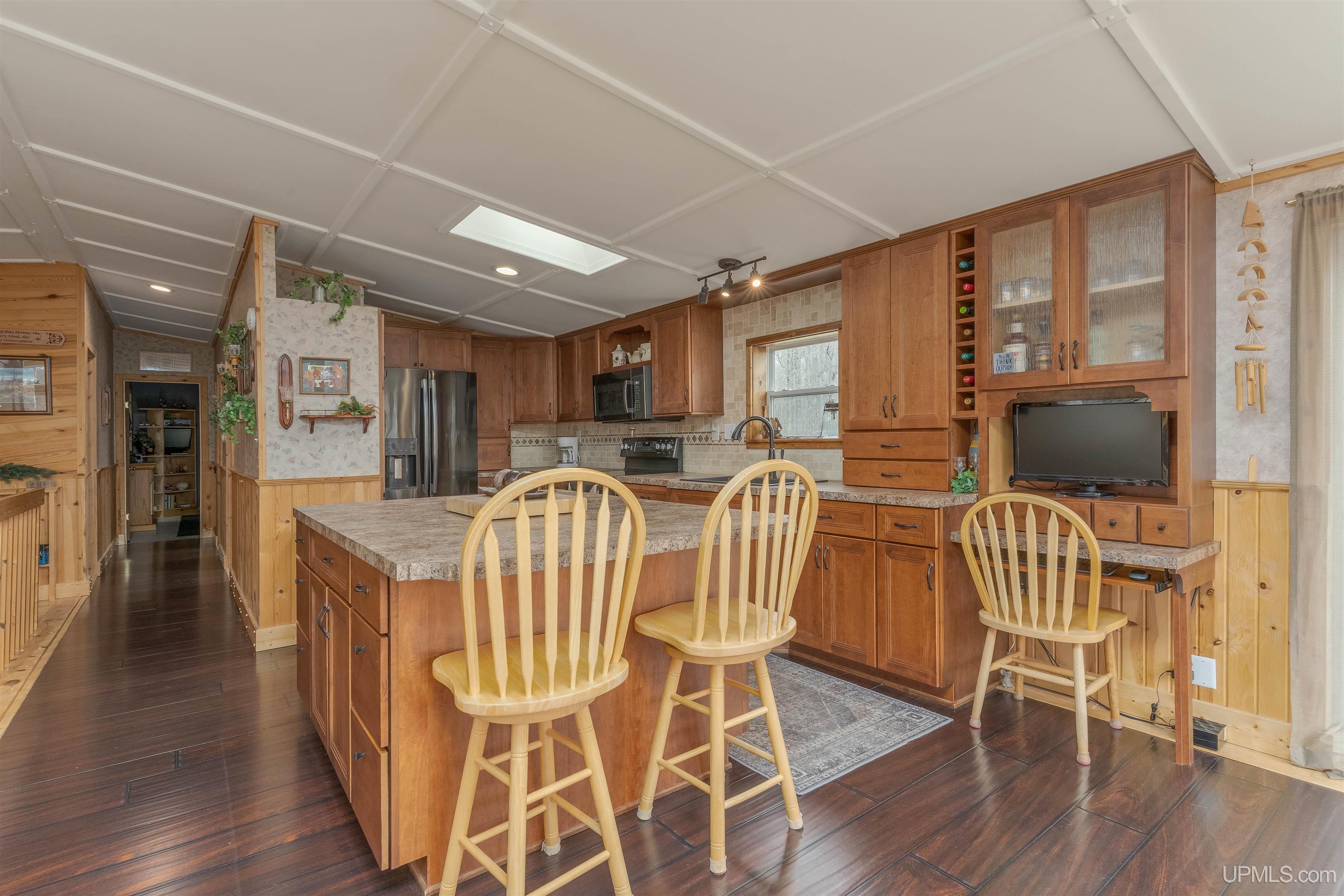 172 Soderena Road Crystal Falls, MI 49920 - Photo 5 of 42