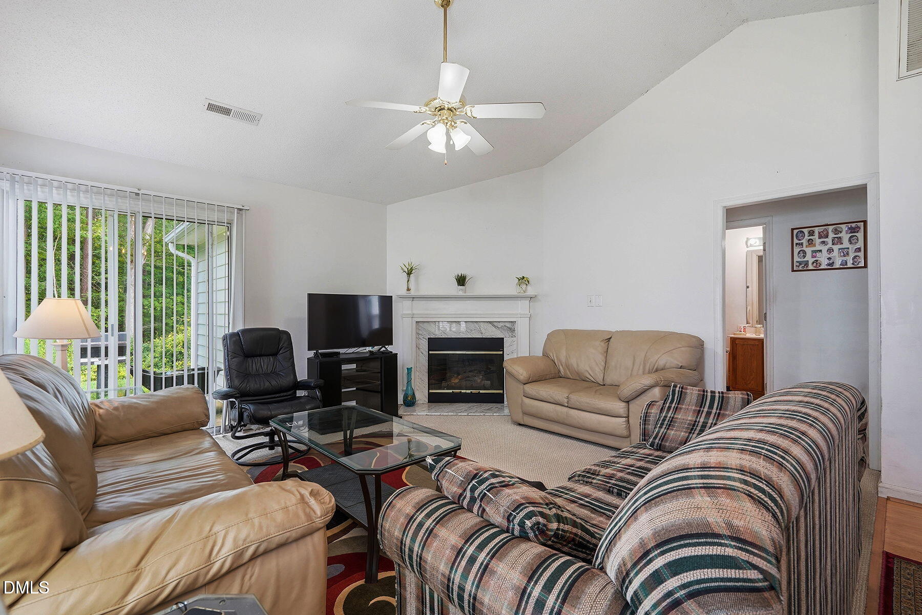 9 Pendleton Court Durham, NC 27713 - Photo 9 of 21 FamRoomII PendletoCt