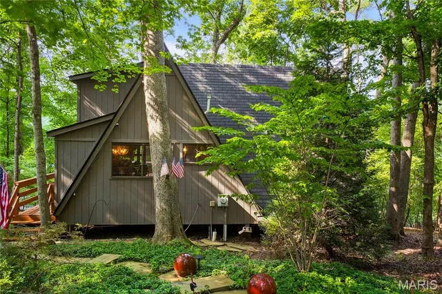 $559,000 | 695 Shadow View Drive, Wright City, MO 63390