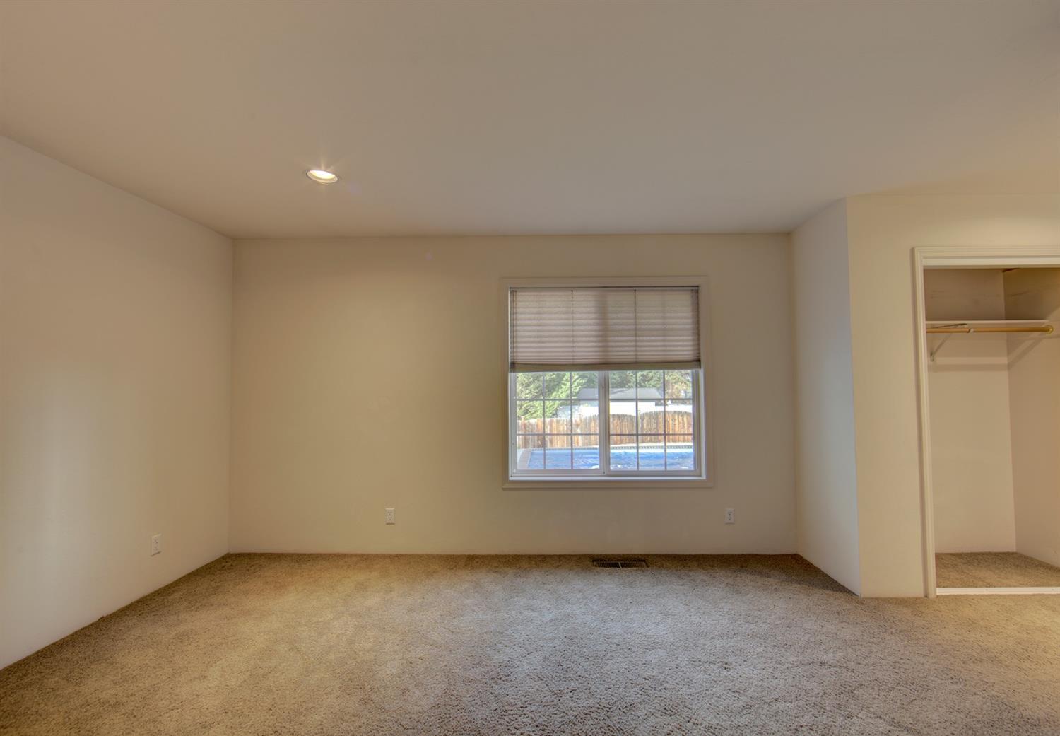 4763 Hillcrest Road Medford, OR 97504 - Photo 17 of 33 Additional Photo