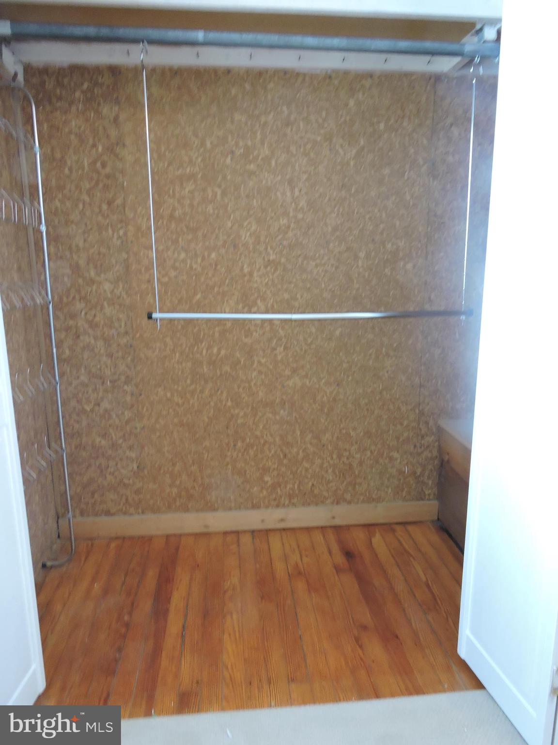8705 School Road Baltimore, MD 21234 - Photo 28 of 56 Very large Cedar coset
