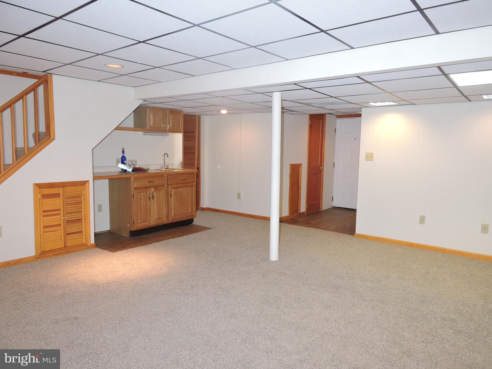 8705 School Road Baltimore, MD 21234 - Photo 31 of 56 Family Room