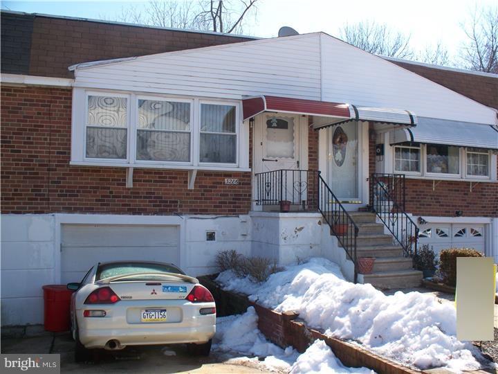 3286 Tara Road Philadelphia, PA 19154 - Photo 2 of 9