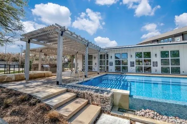 $2,298 | 4020 McEwen Road, Unit 8105, Farmers Branch, TX 75244