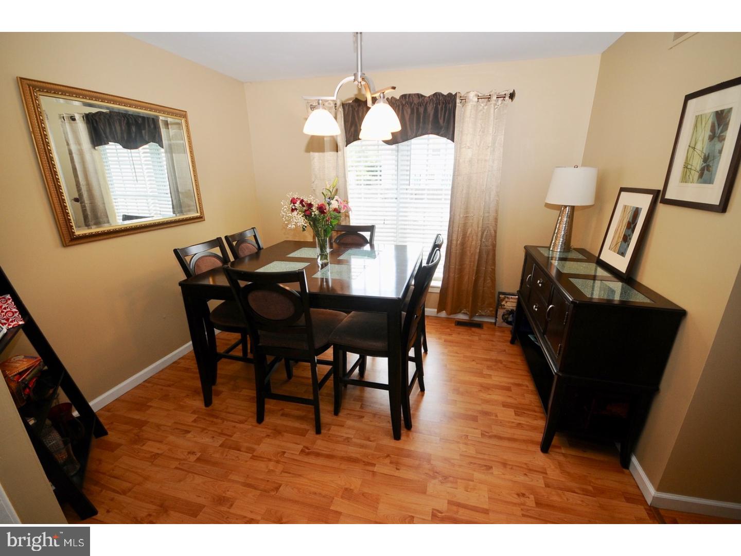162 Crossing Way Clementon, NJ 08021 - Photo 7 of 23 Gallery Image 7