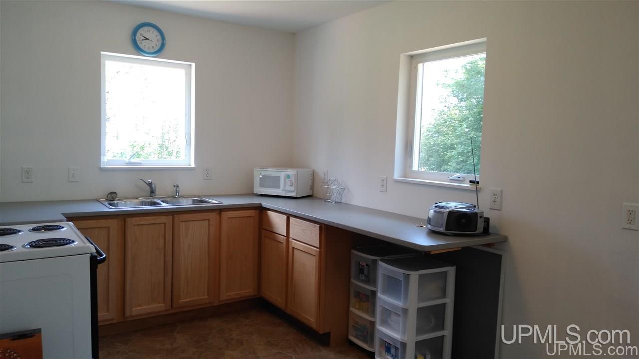9816 Co Road Rapid River, MI 49878 - Photo 7 of 19 Gallery Image 7
